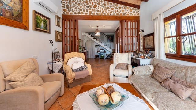 4 Zimmer Finca/Landgut zu verkaufen in Búger mit Pool Garage - 1.600.000 € (Ref: 7409646)