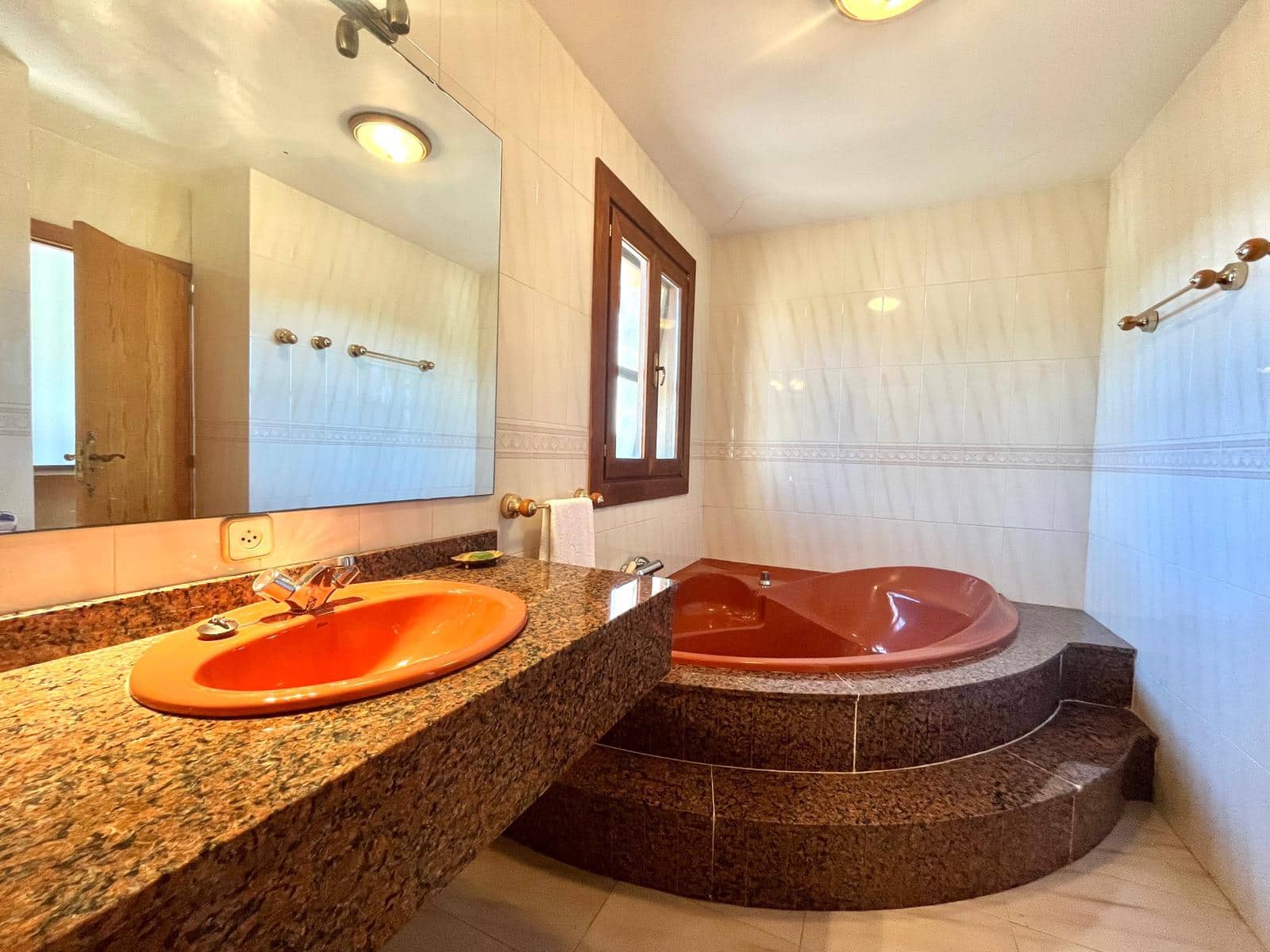 4 bedroom Finca/Country House for sale in Palma de Mallorca with garage - € 850,000 (Ref: 7450404)