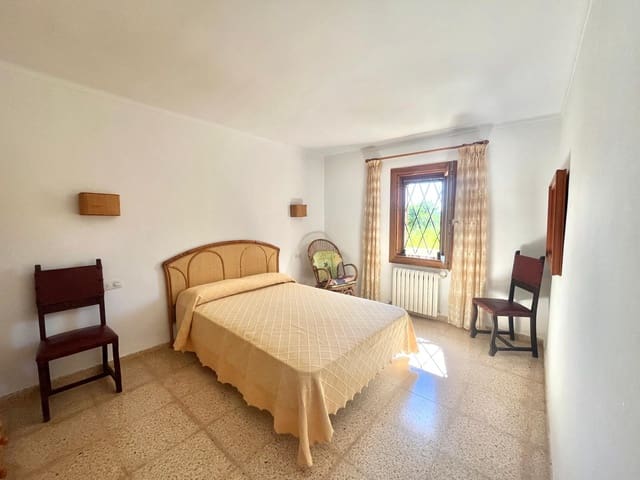 4 makuuhuone Maalaistalo myytävänä paikassa La Casa Blanca, Palma de Mallorca mukana 
autotalli - 850 000 € (Ref: 7450404)