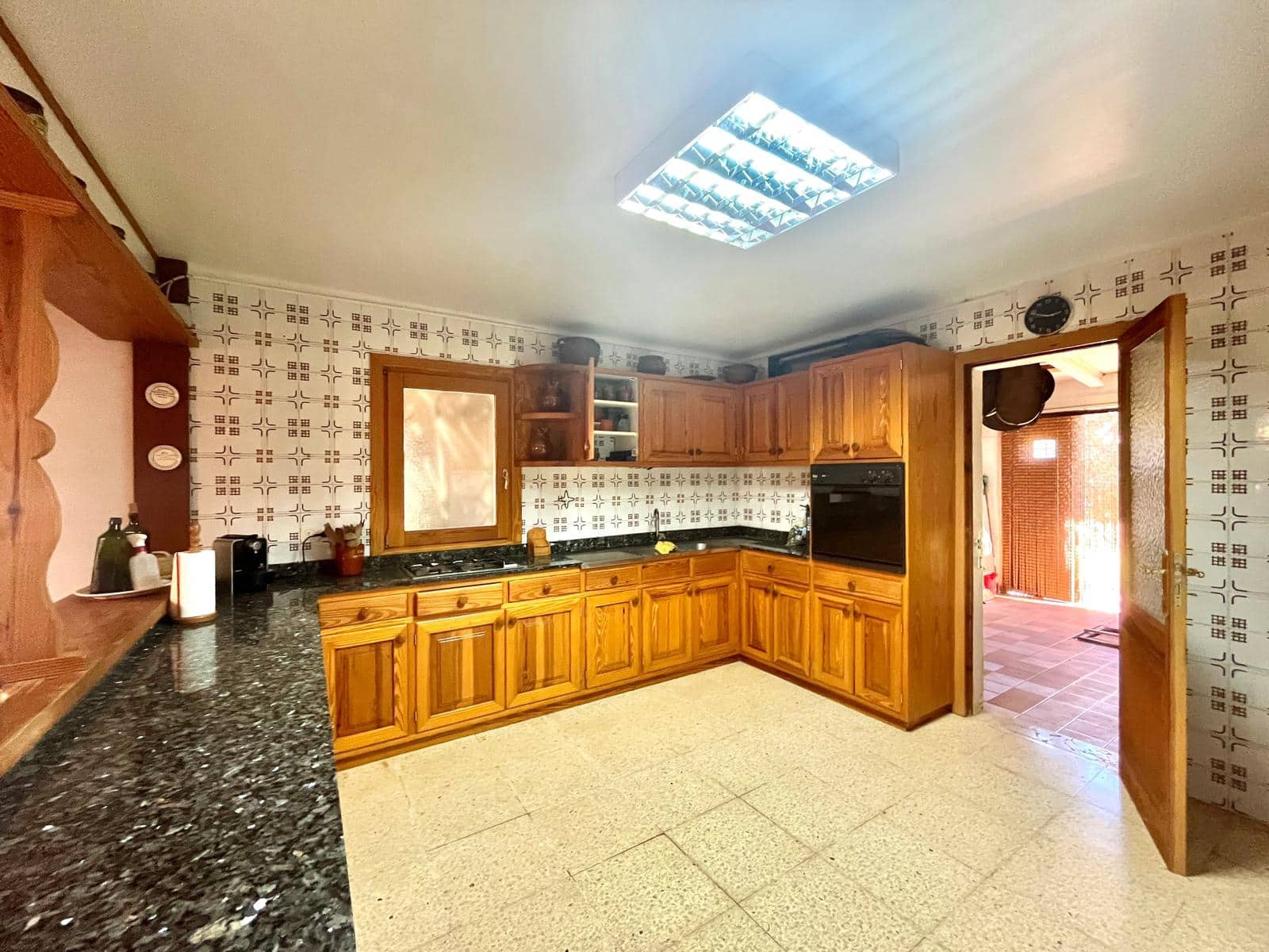 4 bedroom Finca/Country House for sale in Palma de Mallorca with garage - € 850,000 (Ref: 7450404)