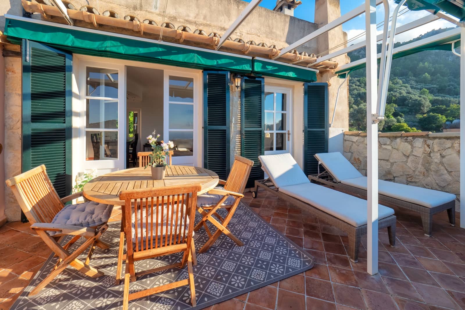 1 sypialnia Penthouse do wynajęcia w Estellenchs - 3 000 € (Ref: 7458037)