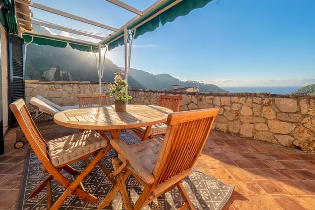 Penthouse de 1 chambre à louer à Estellenchs - 3 000 € (Ref: 7458037)