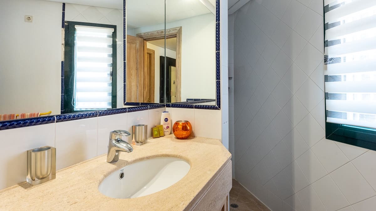 2 soveværelse Lejlighed til salg i Bendinat med garage - € 890.000 (Ref: 7472011)