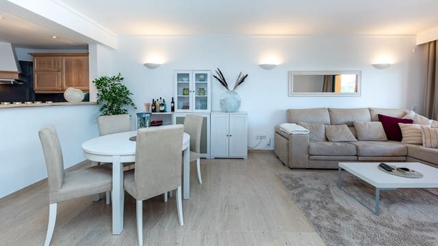 2 soveværelse Lejlighed til salg i Bendinat, Calvià med garage - € 890.000 (Ref: 7472011)