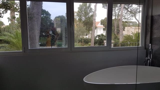 4 Zimmer Villa zu verkaufen in Santa Ponsa, Calvià mit Garage - 1.750.000 € (Ref: 7472012)