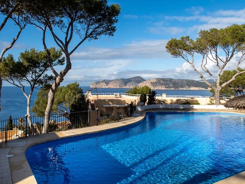 2 sypialnia Dom blizniak na sprzedaż w Santa Ponsa z garażem - 1 850 000 € (Ref: 7502122)