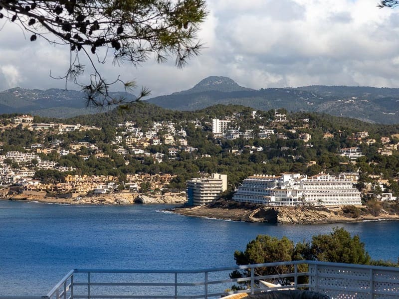 2 sypialnia Dom blizniak na sprzedaż w Santa Ponsa z garażem - 1 850 000 € (Ref: 7502122)