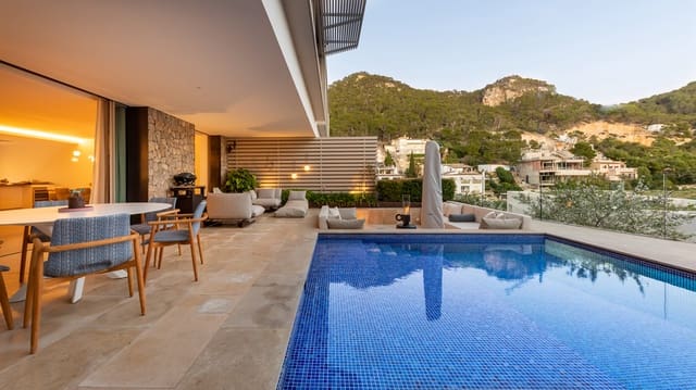 3 soveværelse Semi-Rækkehus til salg i Puerto de Andratx, Andratx med swimmingpool garage - € 3.750.000 (Ref: 7502131)