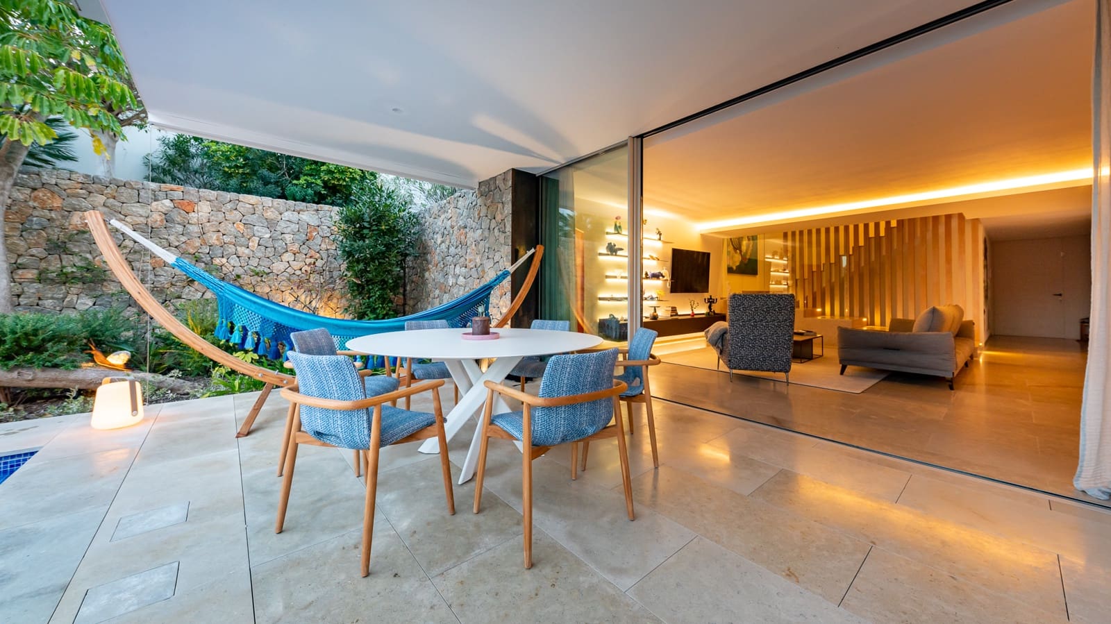 3 soveværelse Semi-Rækkehus til salg i Puerto de Andratx med swimmingpool garage - € 3.750.000 (Ref: 7502131)