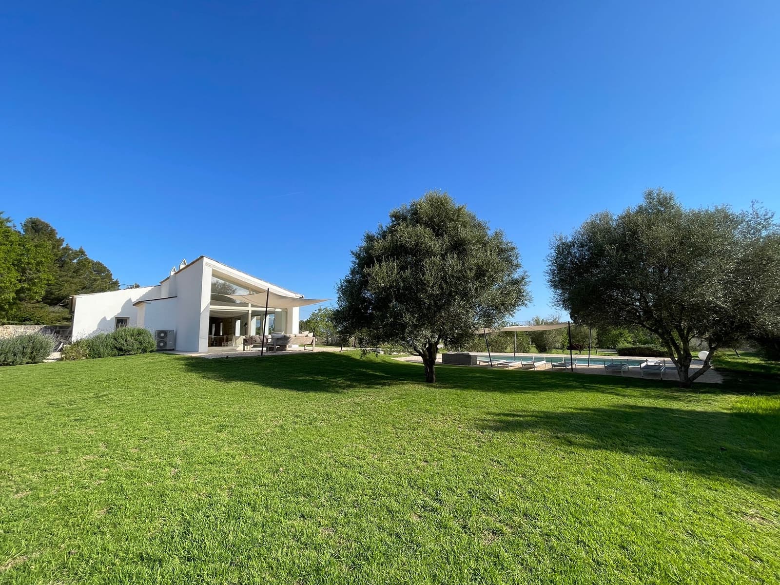 4 soveværelse Finca/Landehus til leje i Establiments med swimmingpool garage - € 8.000 (Ref: 7502141)