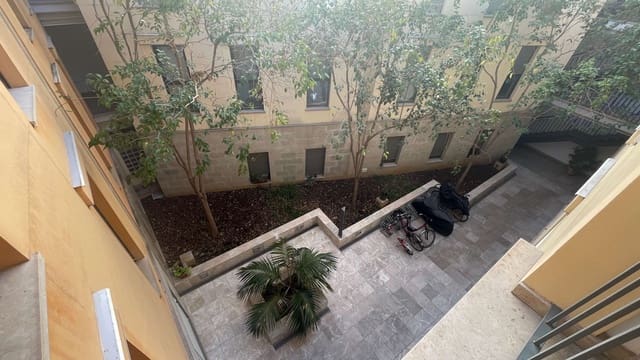 2 makuuhuone Huoneisto vuokrattavana paikassa El Sindicat, Palma de Mallorca - 1 650 € (Ref: 7517742)