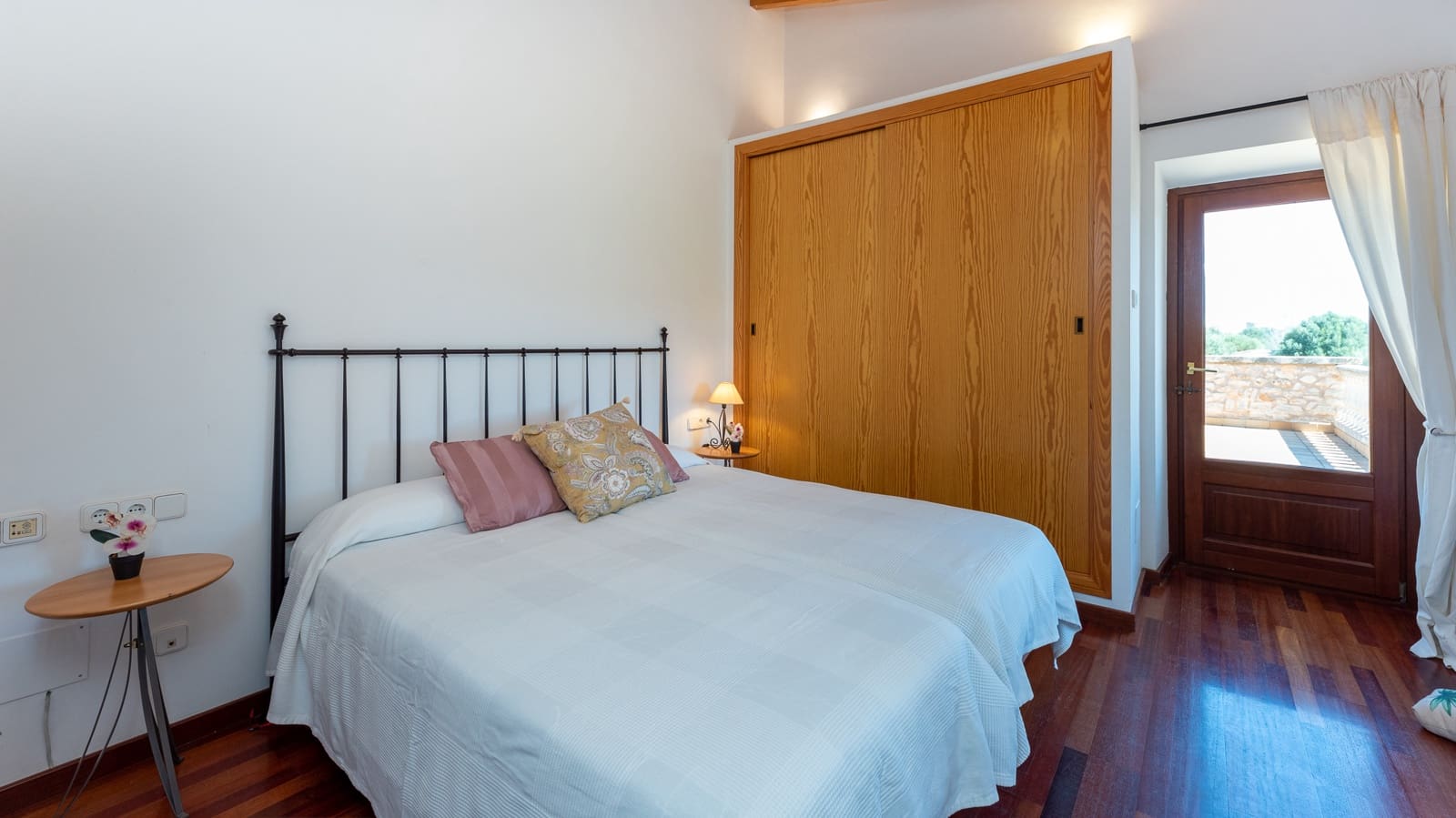 4 soveværelse Finca/Landehus til salg i Santanyi med swimmingpool garage - € 3.750.000 (Ref: 7524726)