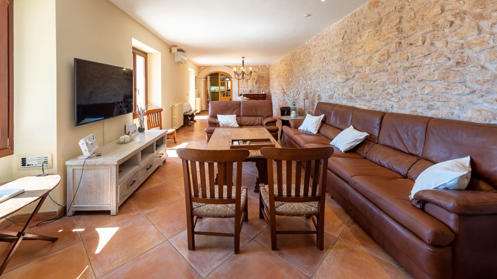 4 soveværelse Finca/Landehus til salg i Santanyi med swimmingpool garage - € 3.750.000 (Ref: 7524726)