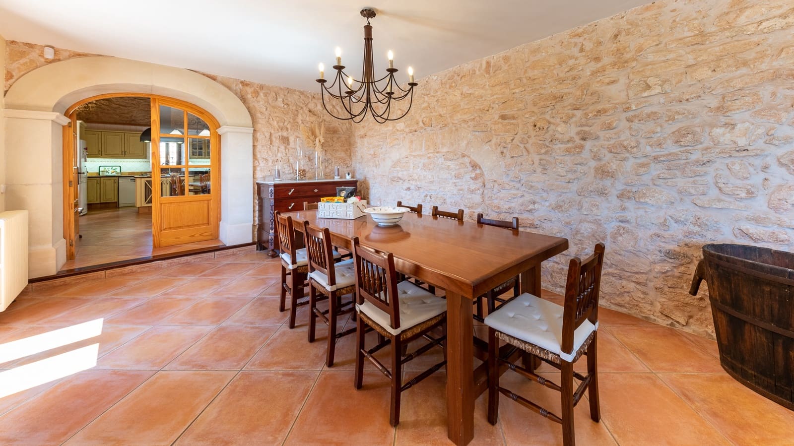 4 soveværelse Finca/Landehus til salg i Santanyi med swimmingpool garage - € 3.750.000 (Ref: 7524726)