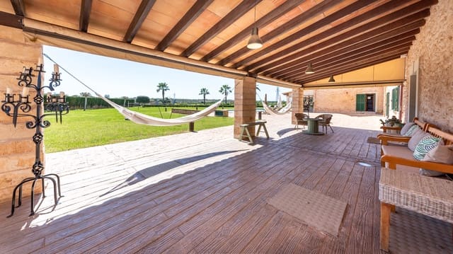 4 sypialnia Finka/Dom wiejski na sprzedaż w Santanyí z basenem garażem - 2 600 000 € (Ref: 7524726)