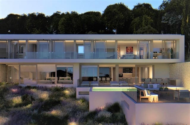 6 bedroom Villa for sale in Portals Nous, Calvià with pool garage - € 11,450,000 (Ref: 7550277)