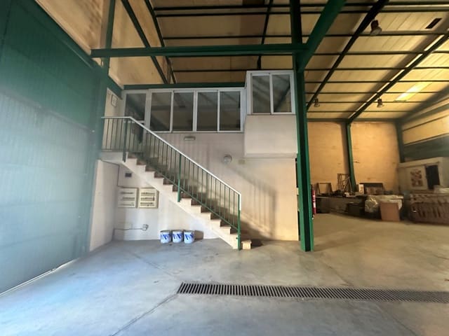 Erhverv til salg i Sa Pobla med garage - € 1.065.000 (Ref: 7550282)