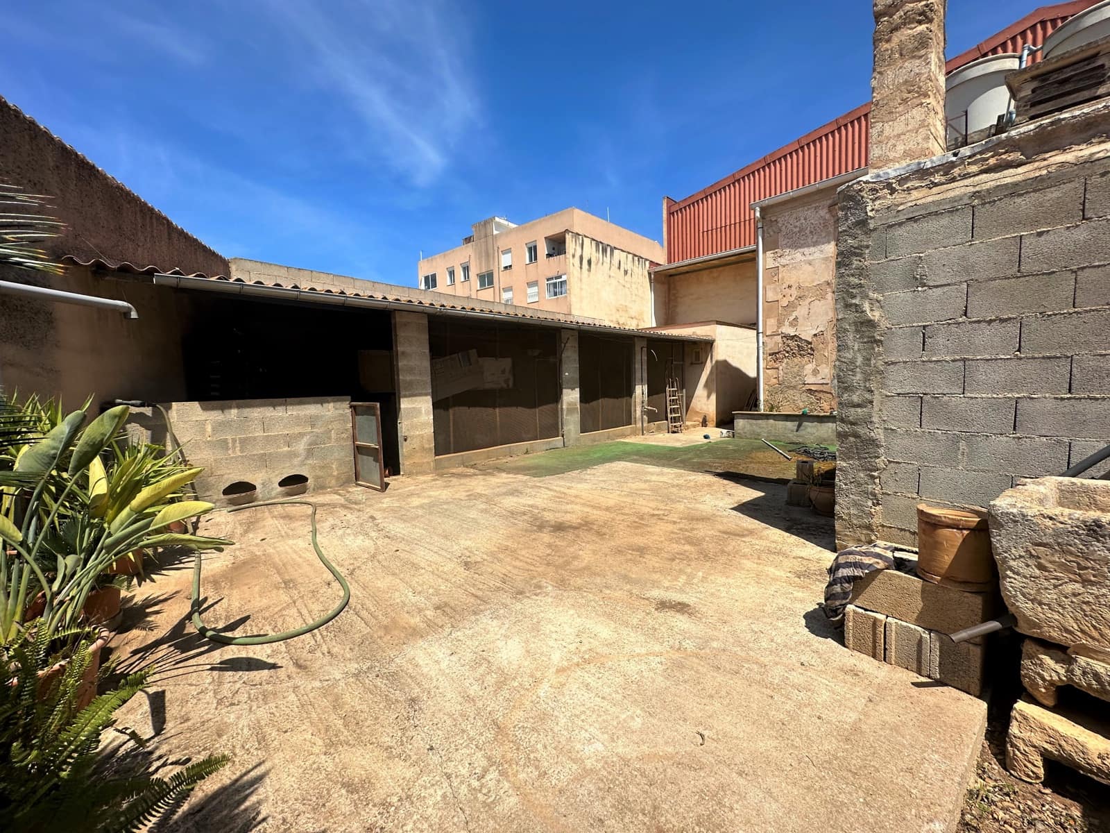 Comercial para venda em Sa Pobla com garagem - 1 065 000 € (Ref: 7550282)