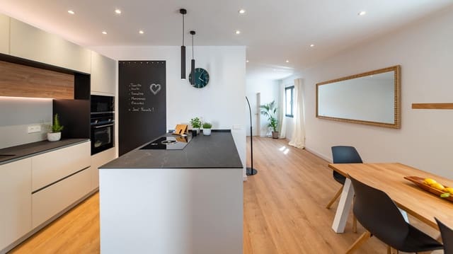 Apartamento de 3 habitaciones en El Terreno, Palma de Mallorca en alquiler - 2.800 € (Ref: 7561499)