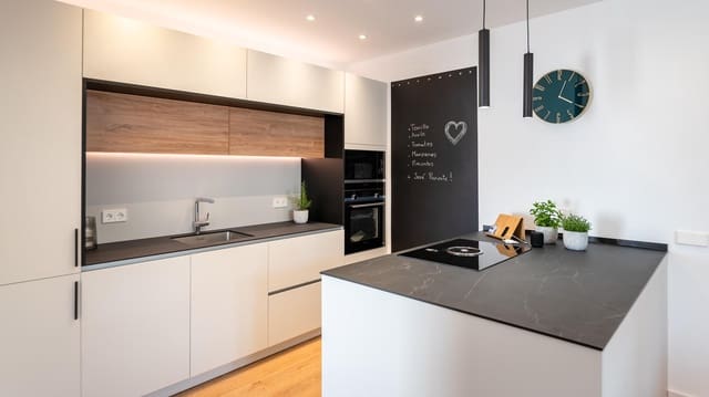 Apartamento de 3 habitaciones en El Terreno, Palma de Mallorca en alquiler - 2.800 € (Ref: 7561499)