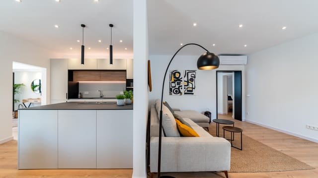 Apartamento de 3 habitaciones en El Terreno, Palma de Mallorca en alquiler - 2.800 € (Ref: 7561499)