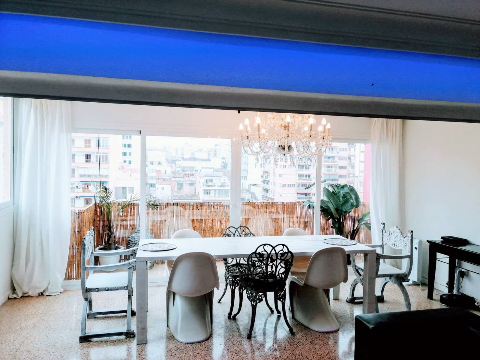 4 bedroom Apartment for sale in Palma de Mallorca - € 365,000 (Ref: 7565100)
