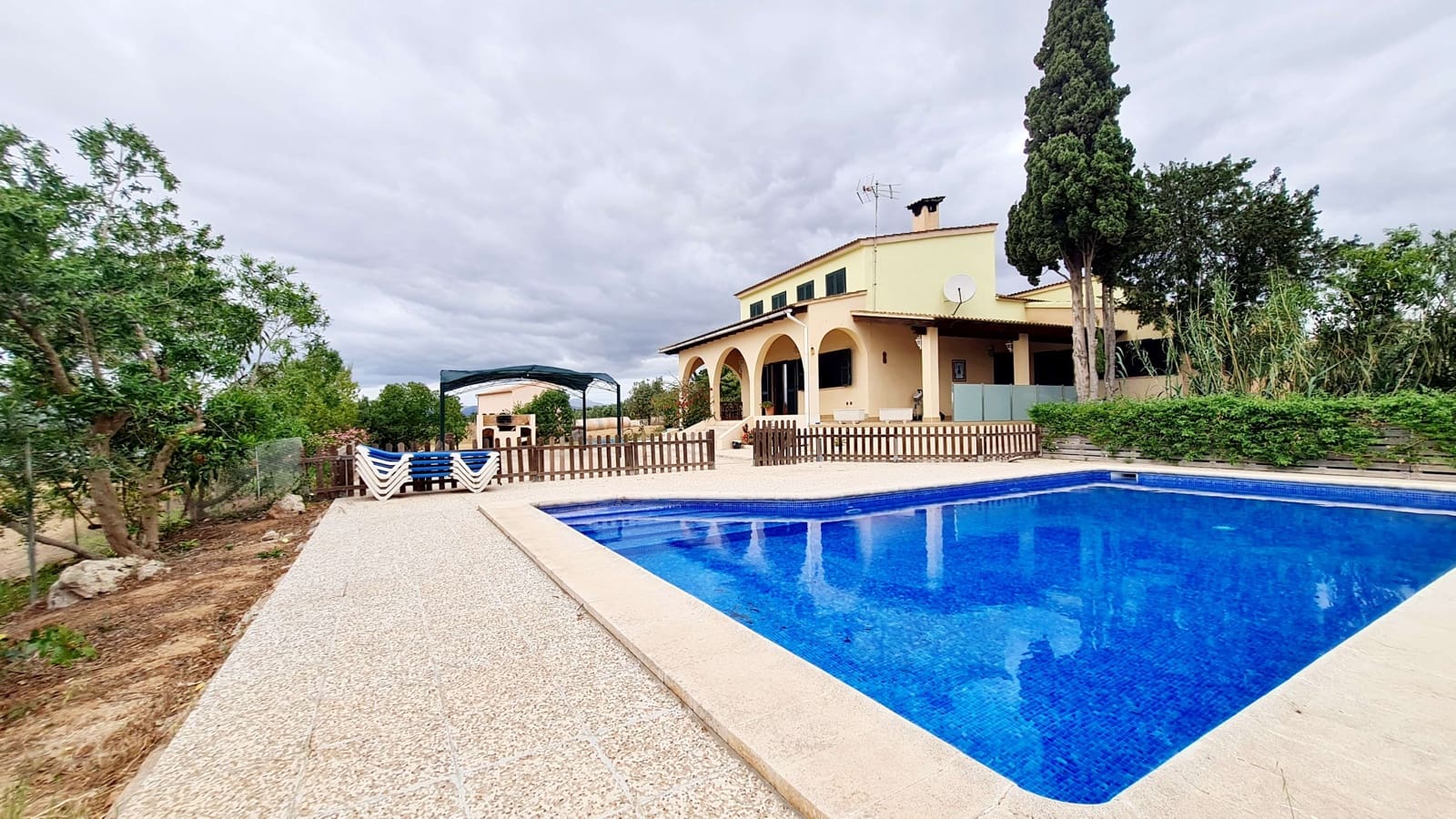 4 camera da letto Villa da affittare in Palma de Mallorca con piscina garage - 2.750 € (Rif: 7569918)