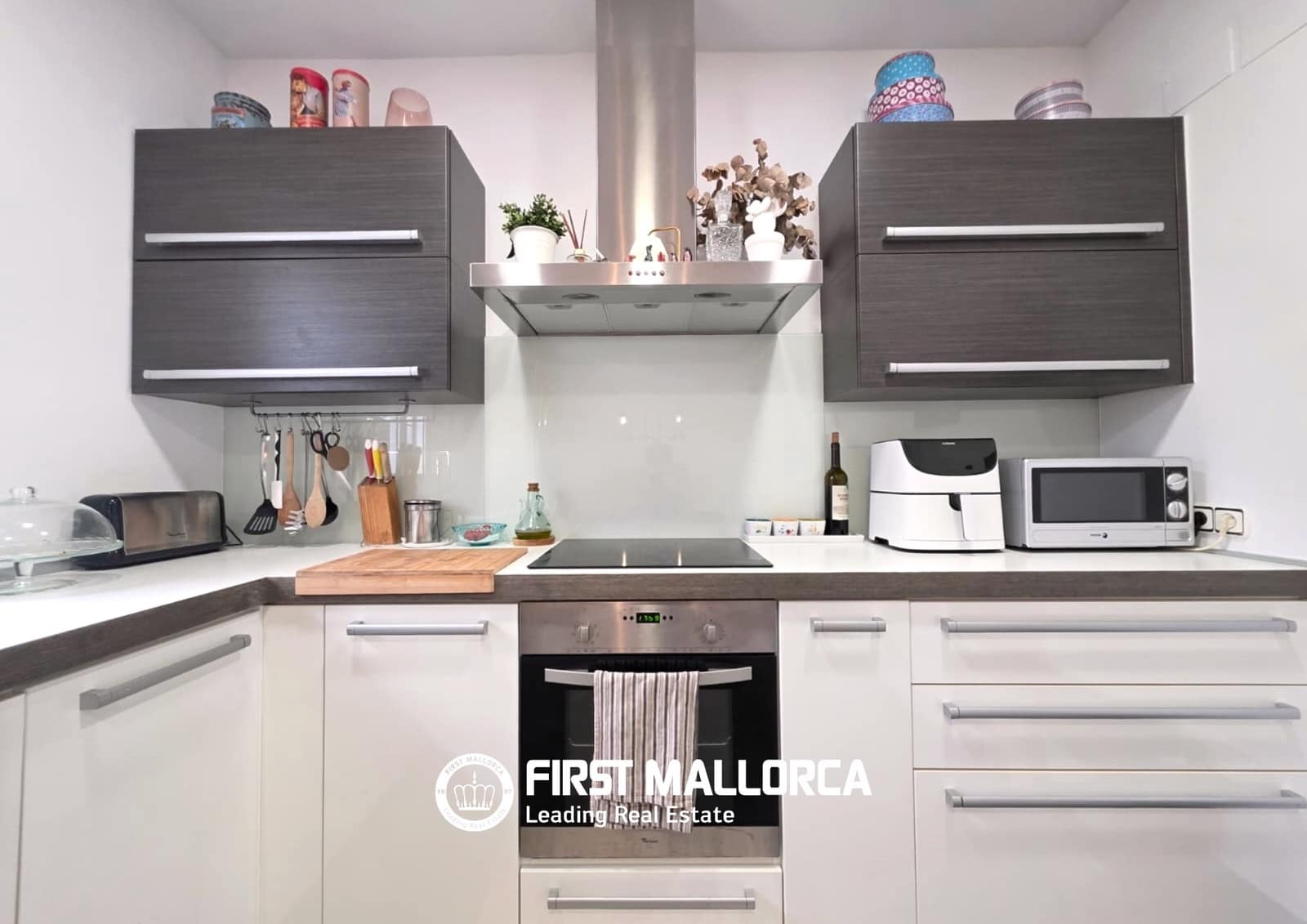 3 quarto Moradia para arrendar em Palma de Mallorca com garagem - 4 000 € (Ref: 7577957)