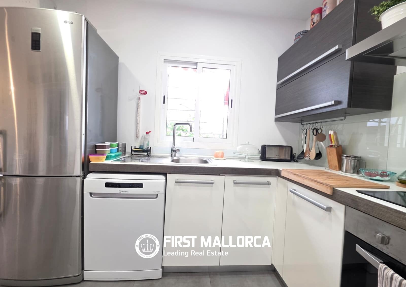 3 quarto Moradia para arrendar em Palma de Mallorca com garagem - 4 000 € (Ref: 7577957)