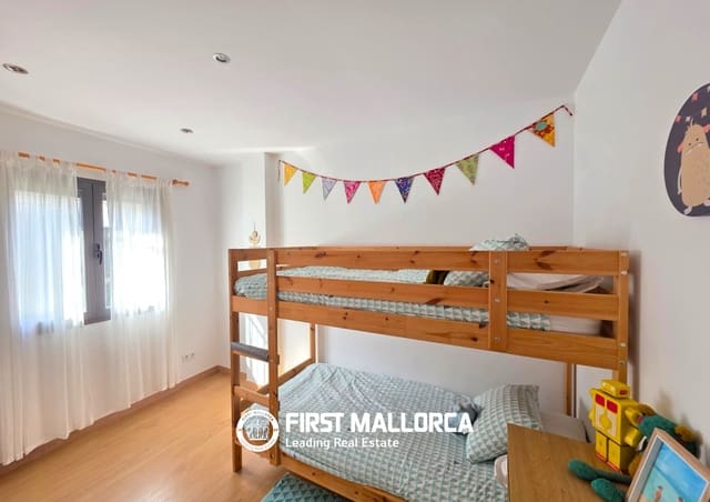 3 soverom Villa til leie i El Terreno, Palma de Mallorca med garasje - € 4 000 (Ref: 7577957)