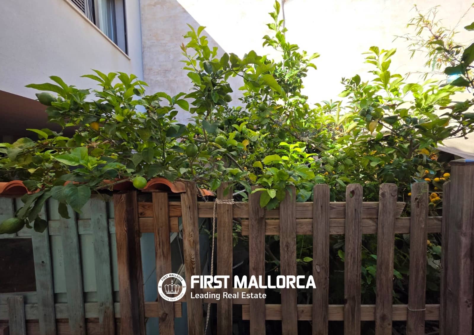 3 quarto Moradia para arrendar em Palma de Mallorca com garagem - 4 000 € (Ref: 7577957)