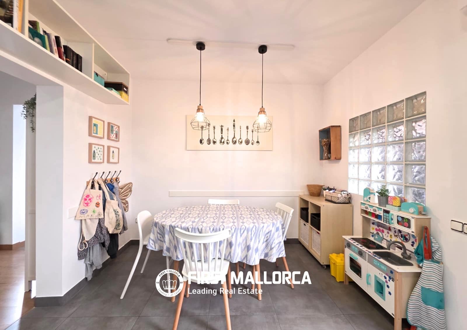 3 quarto Moradia para arrendar em Palma de Mallorca com garagem - 4 000 € (Ref: 7577957)