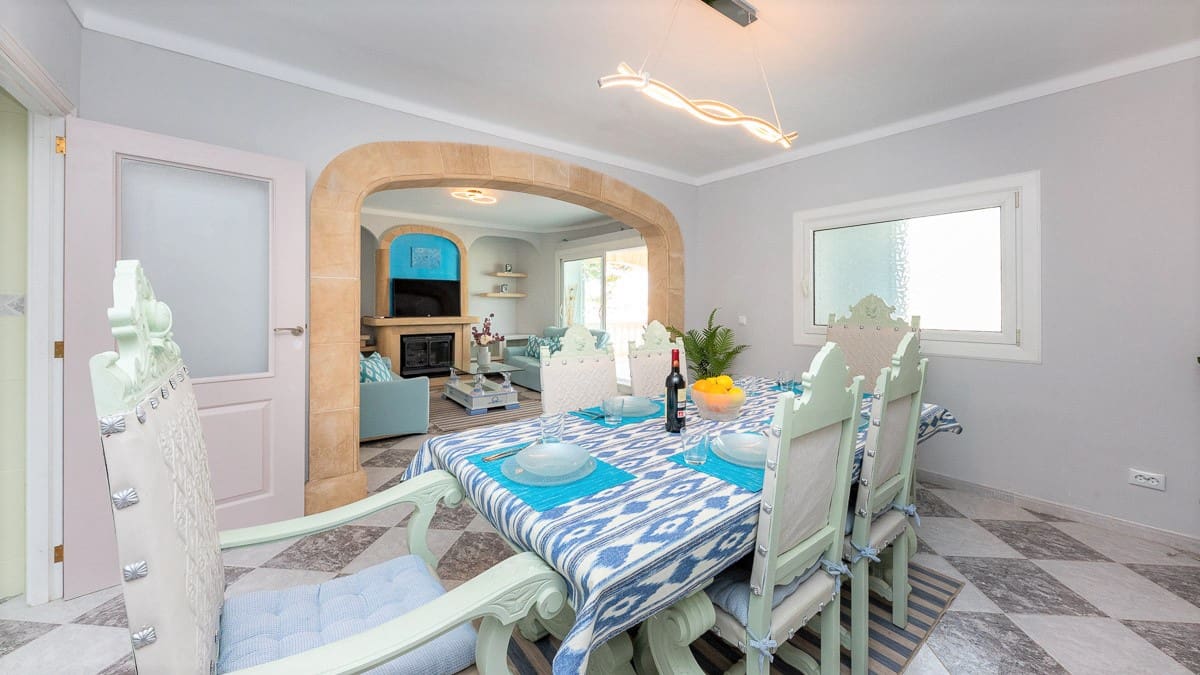 4 sovrum Lägenhet att hyra i Alcudia med garage - 2 850 € (Ref: 7593582)
