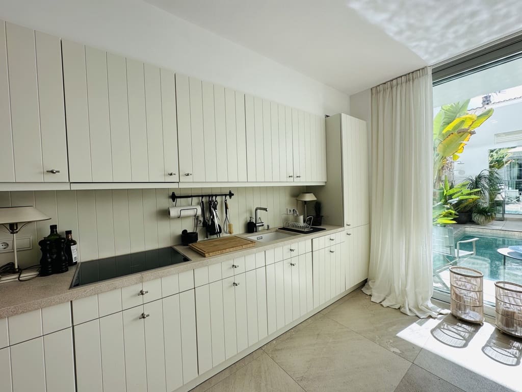 2 soveværelse Byhus til salg i Portocolom med swimmingpool - € 1.350.000 (Ref: 7603105)