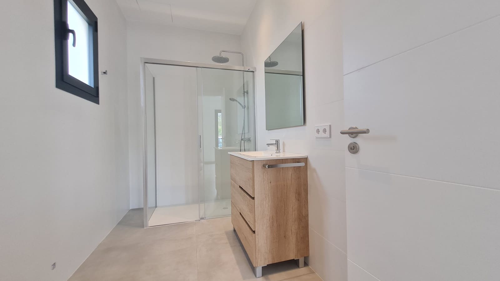 4 bedroom Villa for rent in Sineu with garage - € 5,400 (Ref: 7635668)