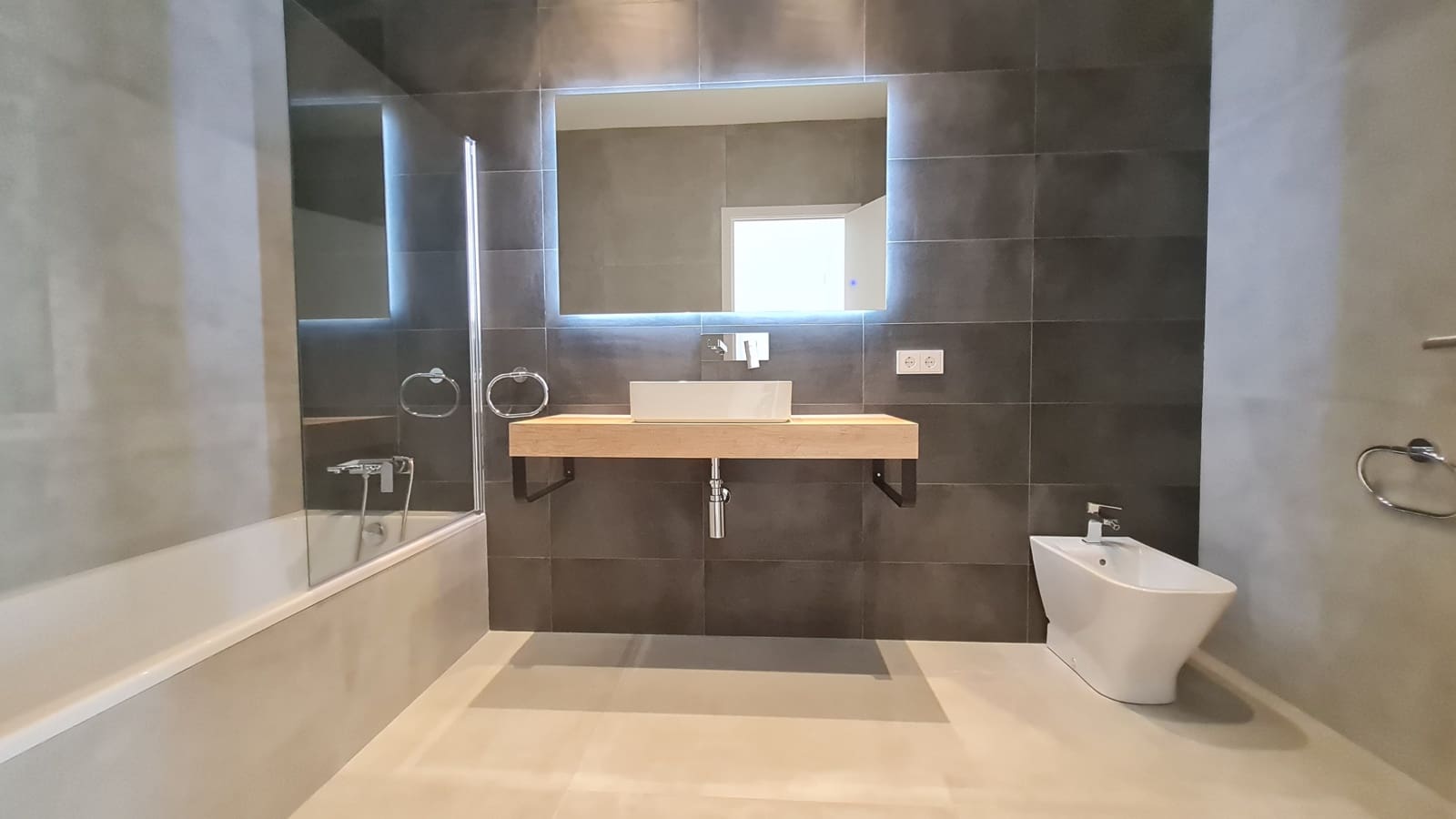 4 bedroom Villa for rent in Sineu with garage - € 5,400 (Ref: 7635668)