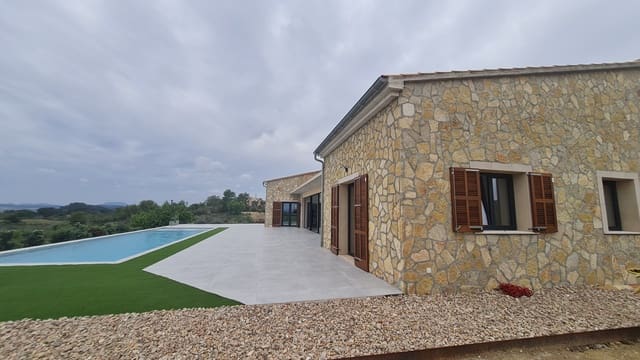 4 camera da letto Villa da affittare in Sineu con garage - 5.400 € (Rif: 7635668)