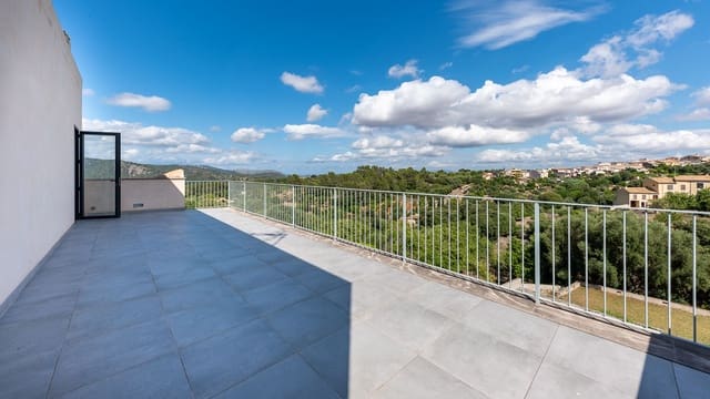 4 slaapkamer Rijtjeshuis te koop in Campanet met zwembad garage - € 1.180.000 (Ref: 7635676)