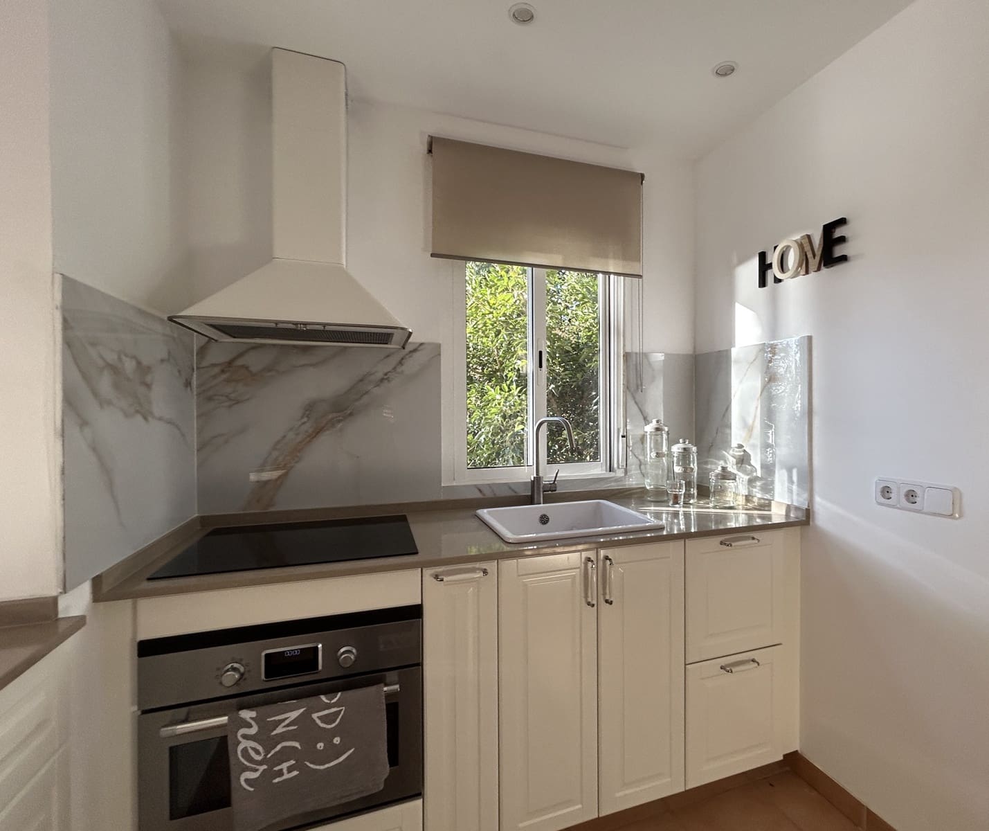 Appartement de 2 chambres à louer à Illetas avec piscine garage - 3 000 € (Ref: 7643898)