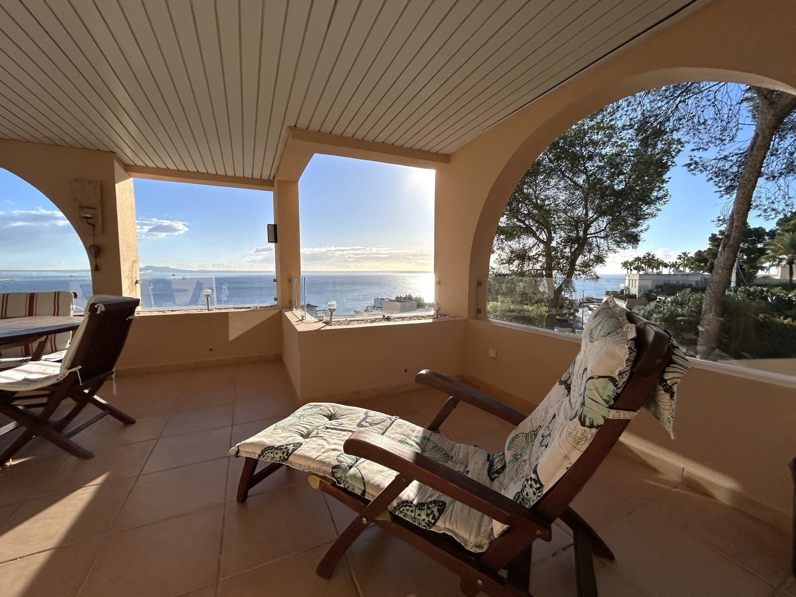 Appartement de 2 chambres à louer à Illetas avec piscine garage - 3 000 € (Ref: 7643898)