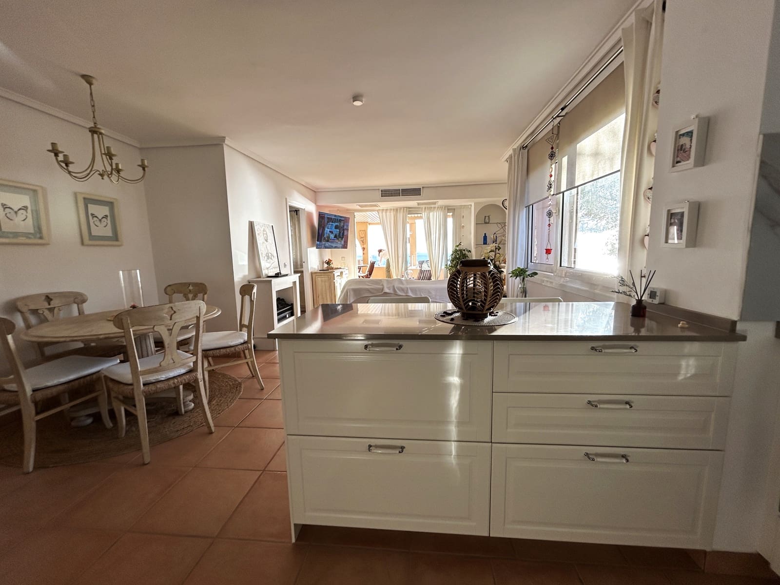 Appartement de 2 chambres à louer à Illetas avec piscine garage - 3 000 € (Ref: 7643898)