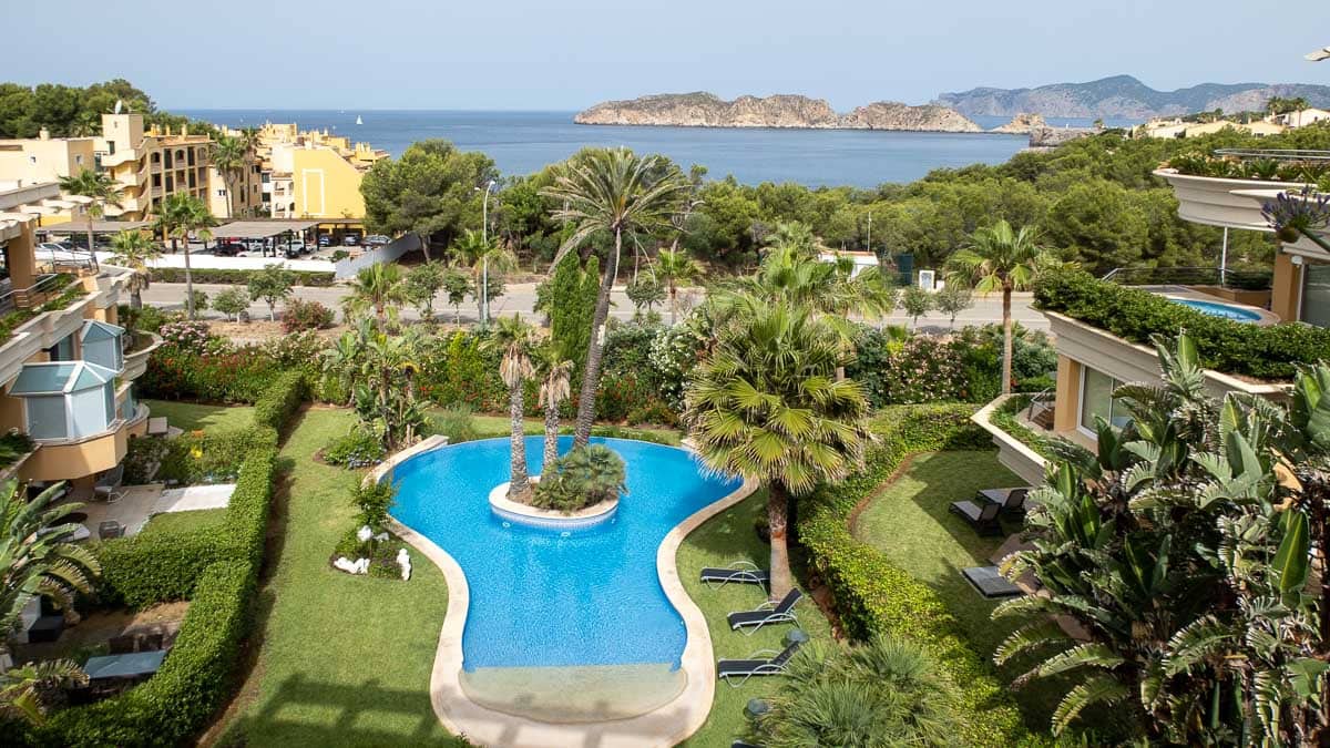 3 bedroom Penthouse for sale in Santa Ponsa with pool garage - € 3,300,000 (Ref: 7650434)