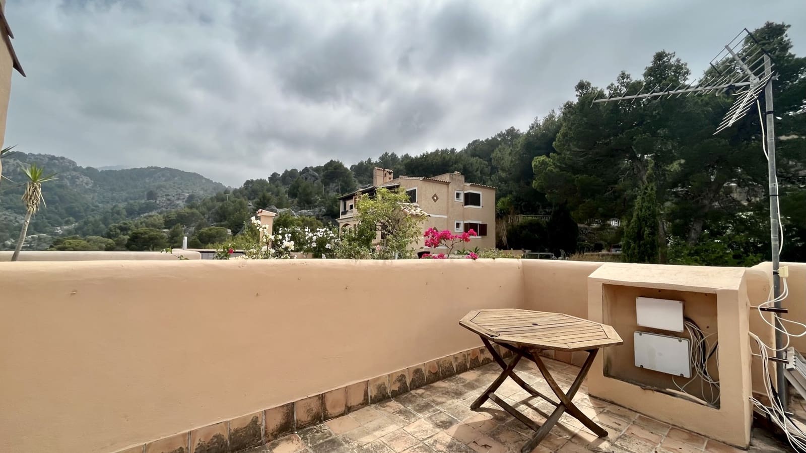 2 bedroom Apartment for rent in Puerto de Soller / Port de Soller with garage - € 2,000 (Ref: 7650445)