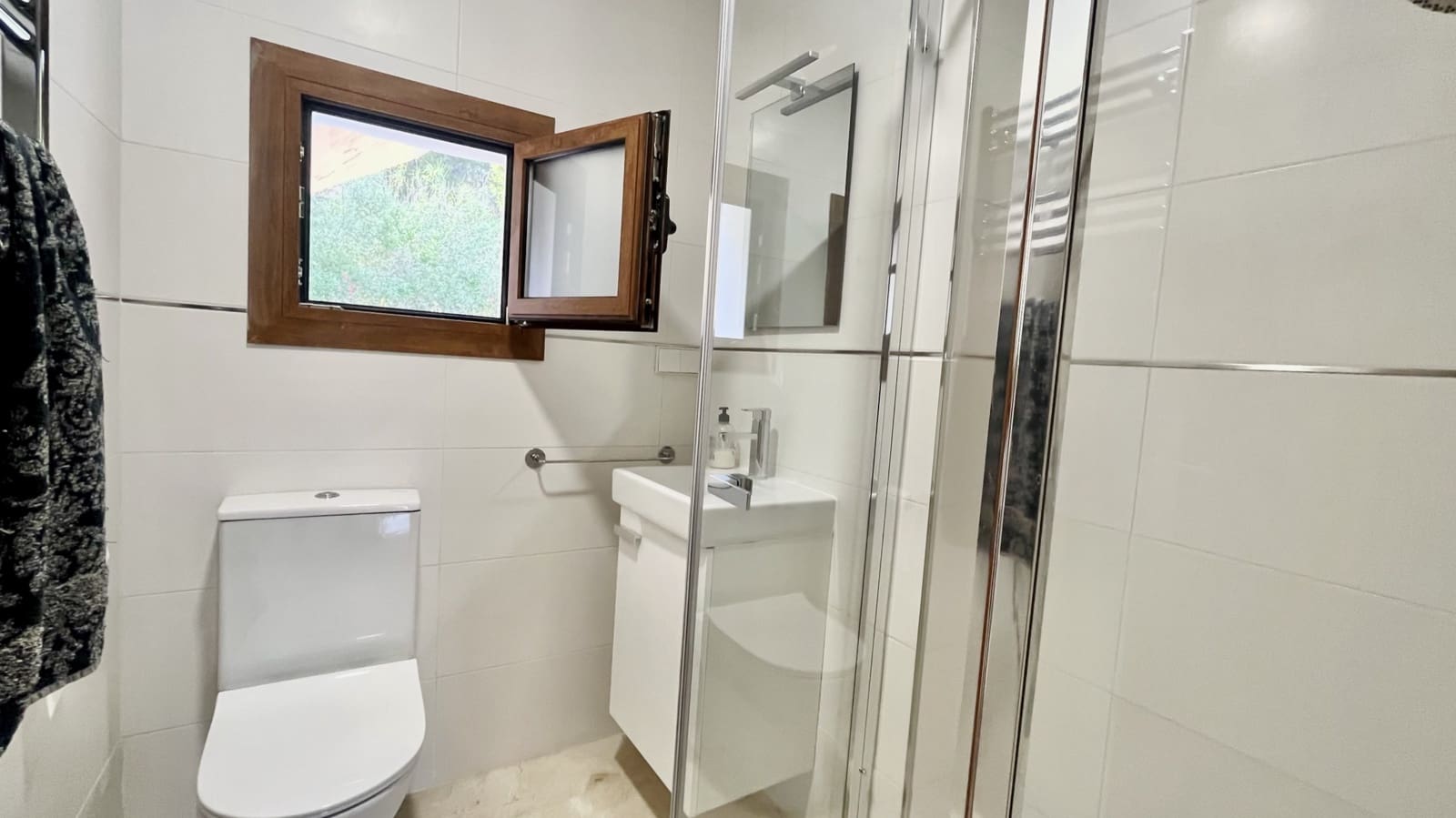 2 bedroom Apartment for rent in Puerto de Soller / Port de Soller with garage - € 2,000 (Ref: 7650445)