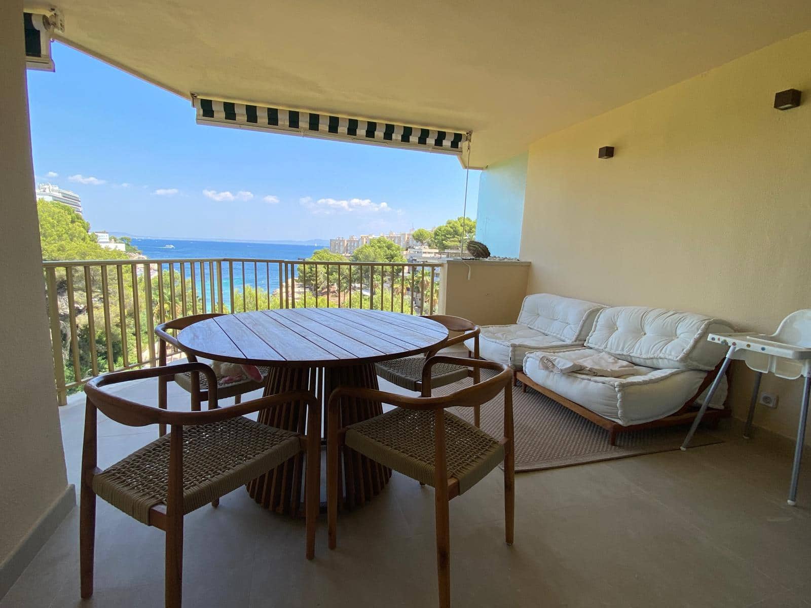 3 soveværelse Lejlighed til leje i Cala Vinyes / Cala Vinyas / Cala Vinas med garage - € 3.200 (Ref: 7687542)