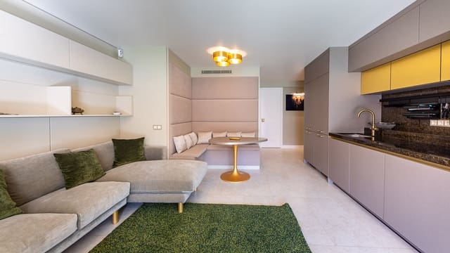 4 sypialnia Apartament na sprzedaż w Puerto Portals, Calvià z garażem - 1 300 000 € (Ref: 7705270)