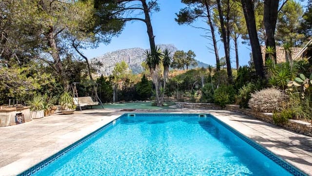 3 slaapkamer Villa te koop in Galilea, Puigpunyent met garage - € 1.450.000 (Ref: 7705272)