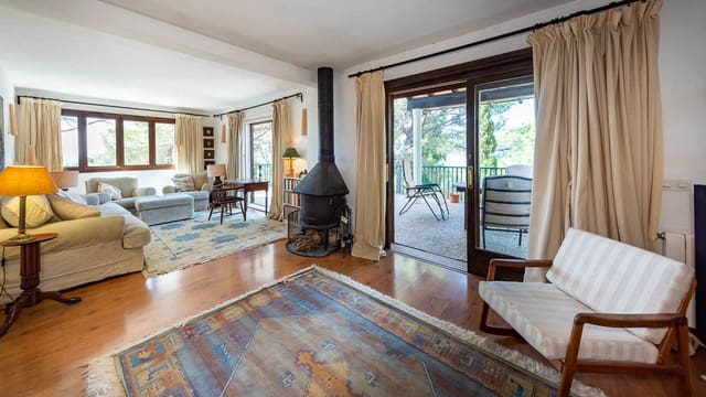 3 slaapkamer Villa te koop in Galilea, Puigpunyent met garage - € 1.450.000 (Ref: 7705272)