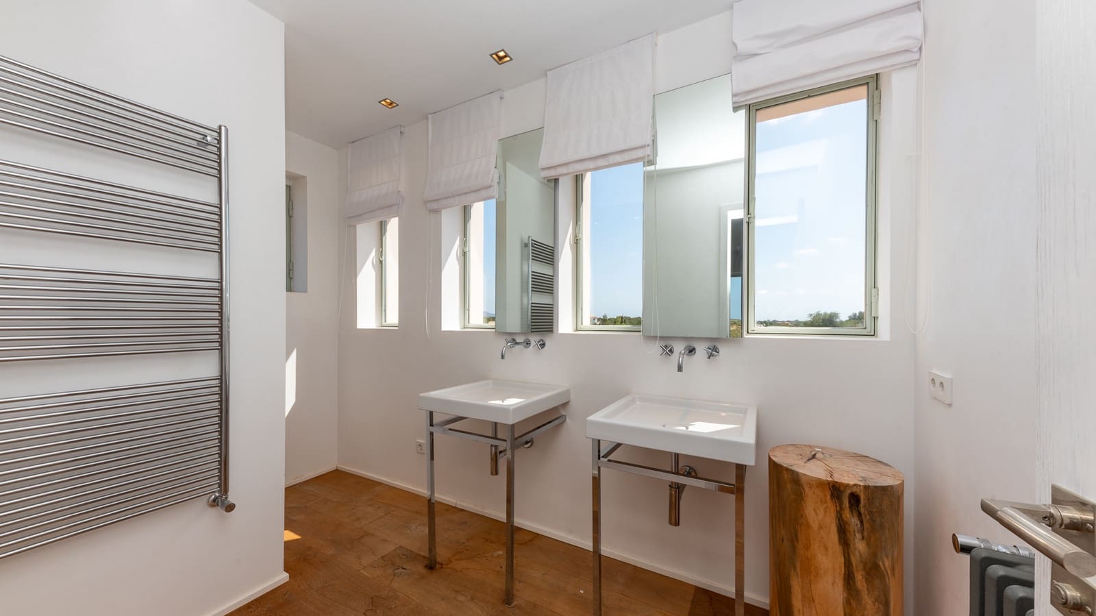 3 soveværelse Finca/Landehus til salg i Santanyi med swimmingpool garage - € 3.250.000 (Ref: 7709769)