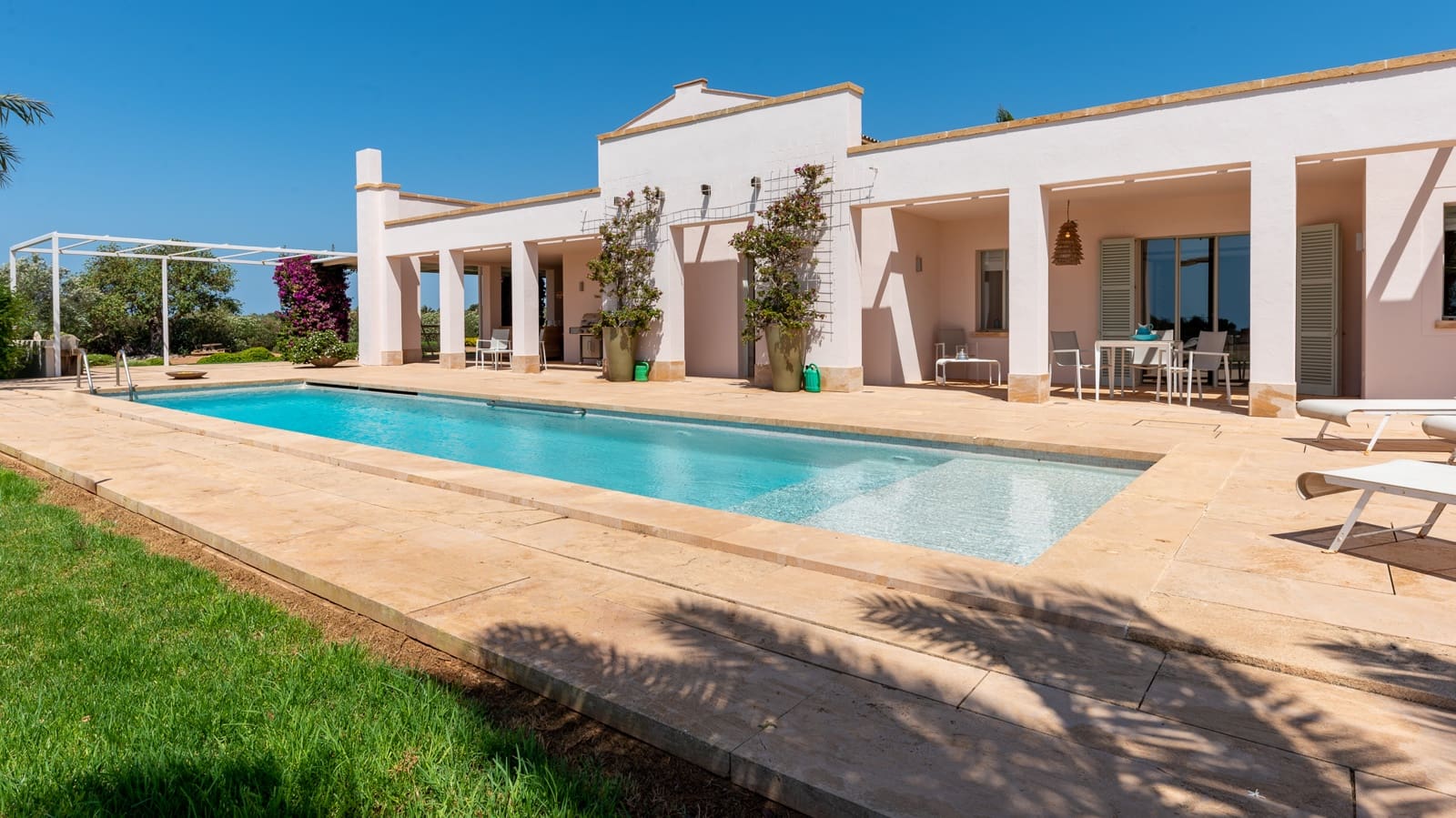 3 soveværelse Finca/Landehus til salg i Santanyi med swimmingpool garage - € 3.250.000 (Ref: 7709769)